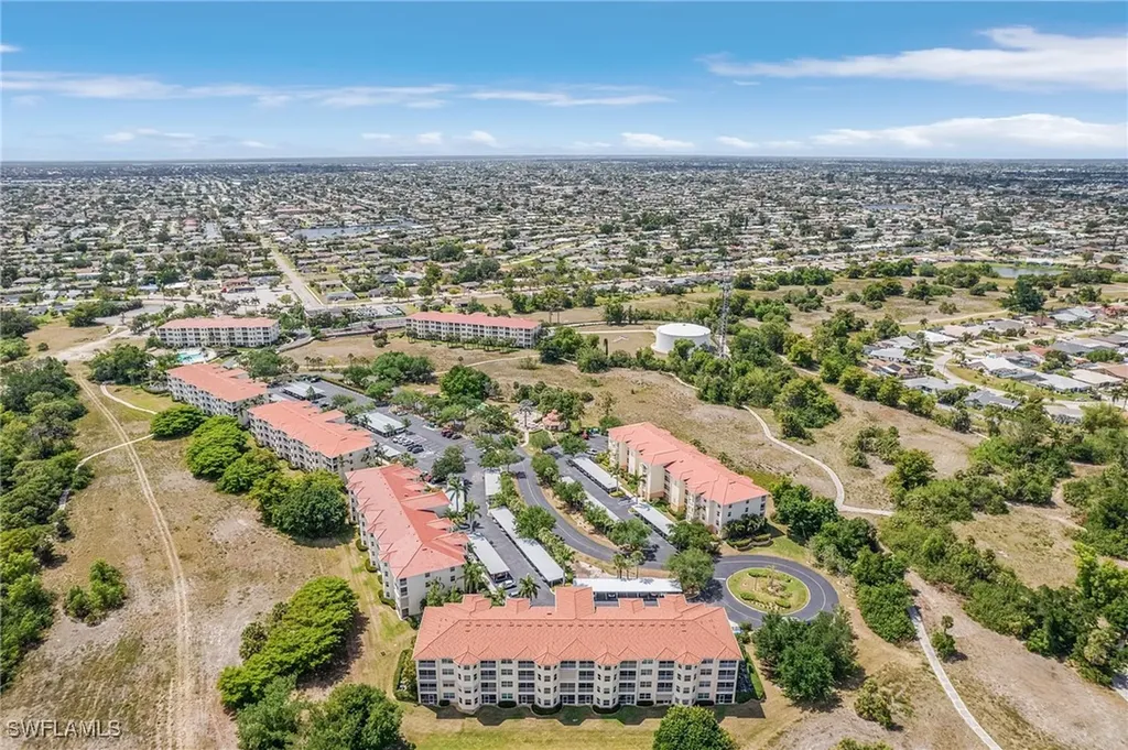 4013 Palm Tree Boulevard Cape Coral FL 33904