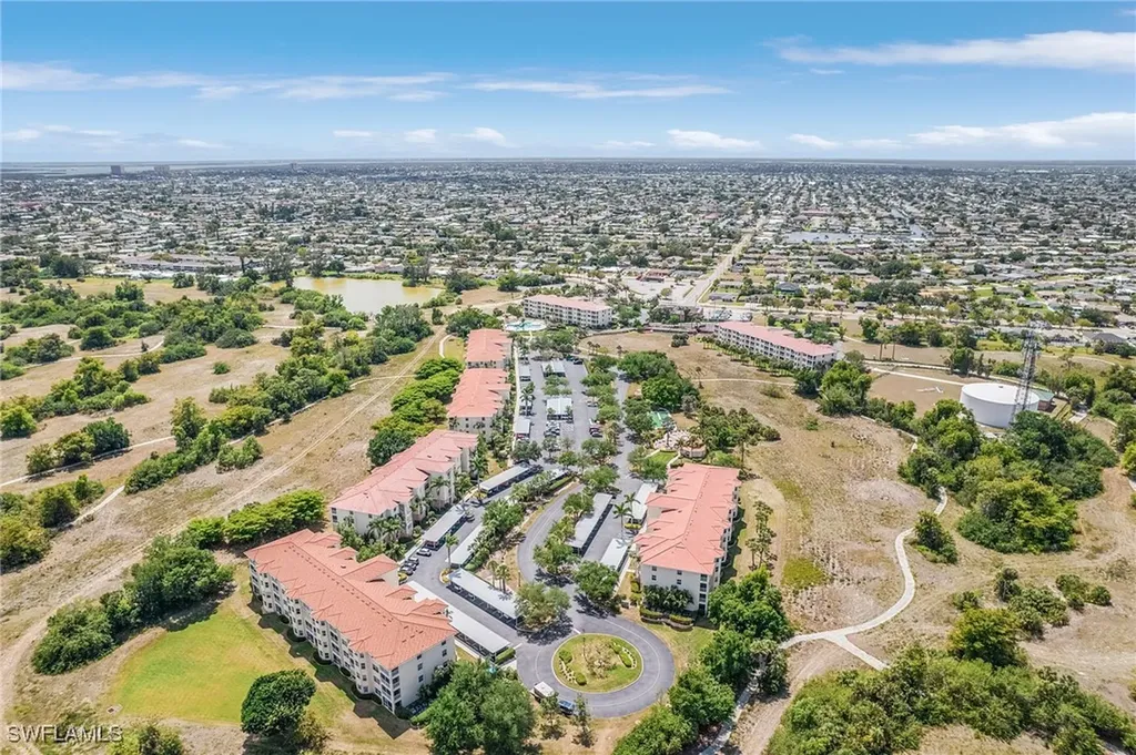 4013 Palm Tree Boulevard Cape Coral FL 33904