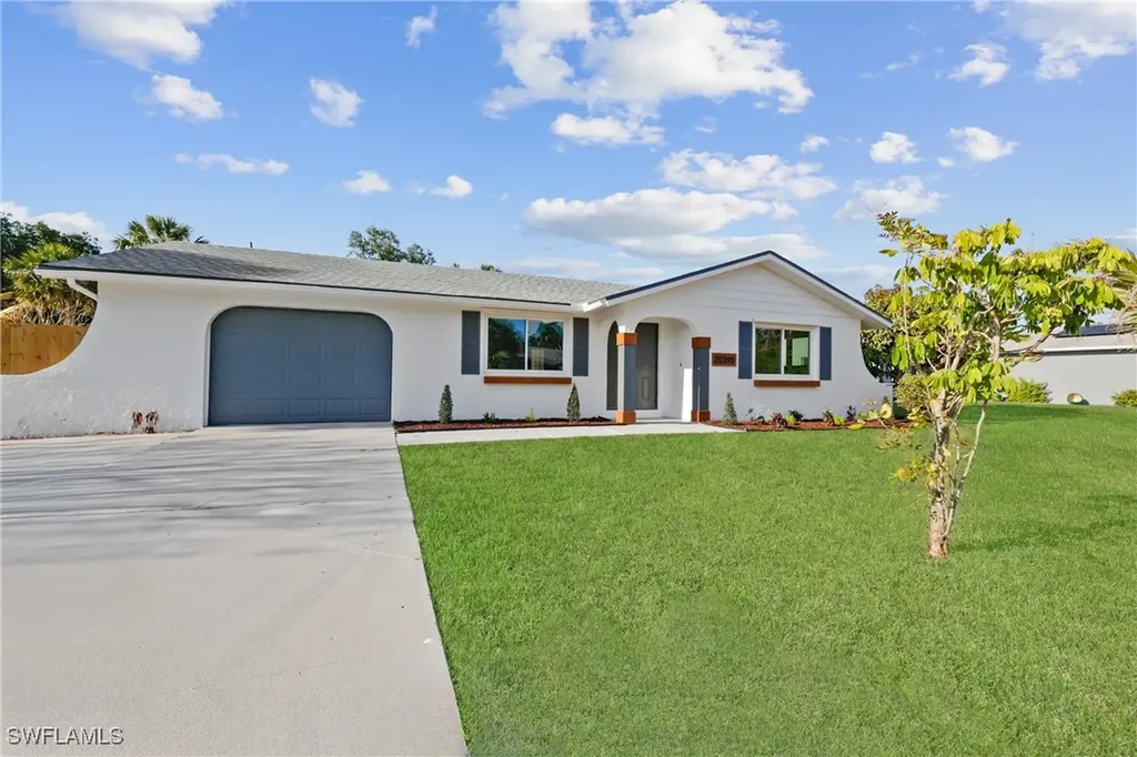 20390 Lorenzo Avenue Port Charlotte FL 33952
