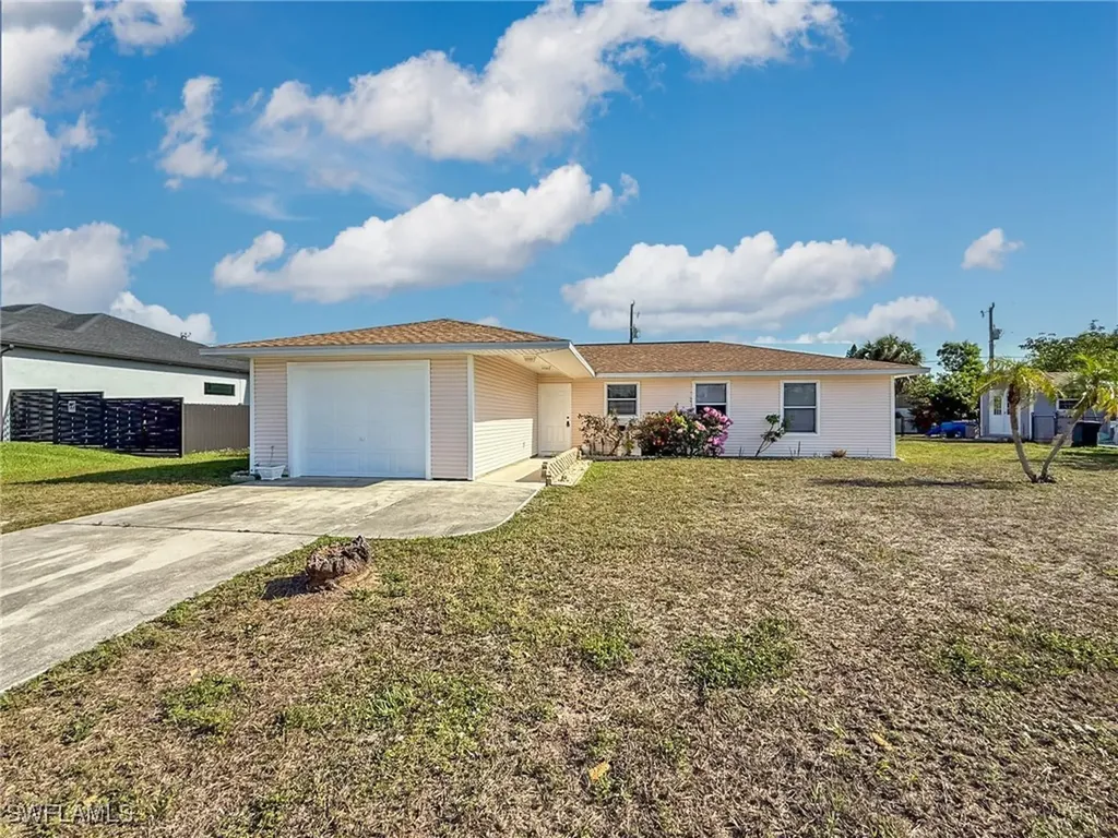 119 Nicholas Parkway E Cape Coral FL 33990