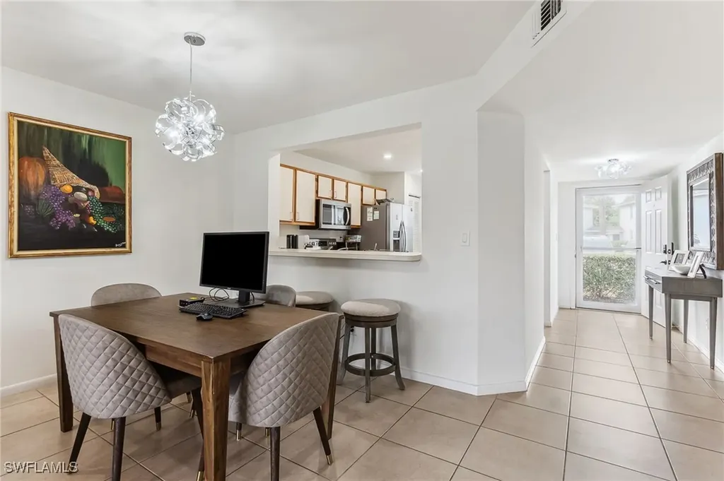1350 Churchill Circle Naples FL 34116