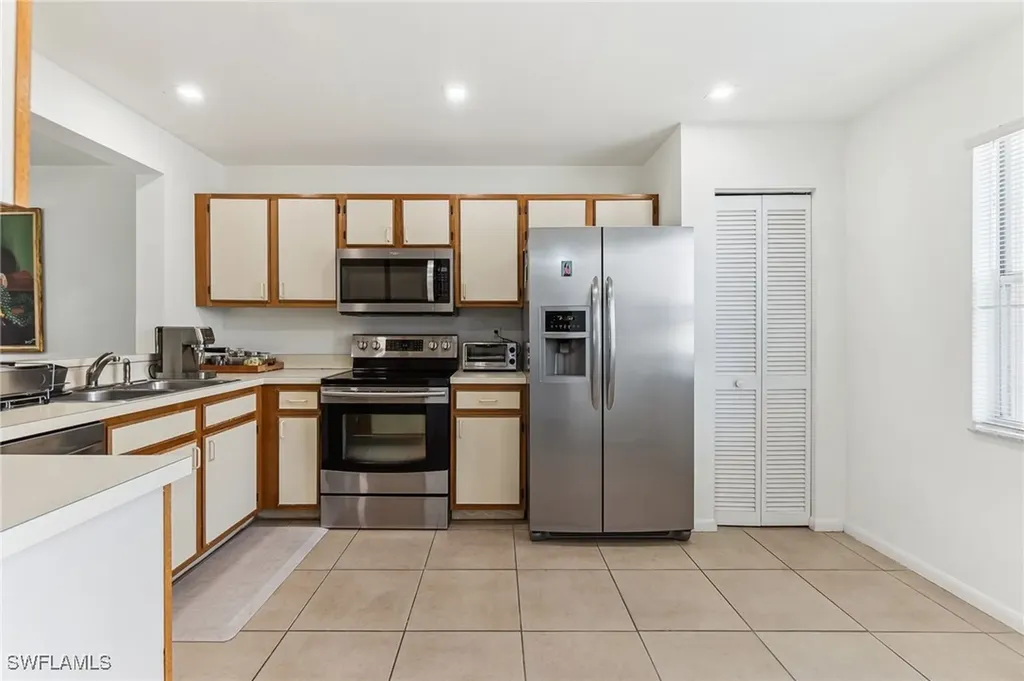 1350 Churchill Circle Naples FL 34116
