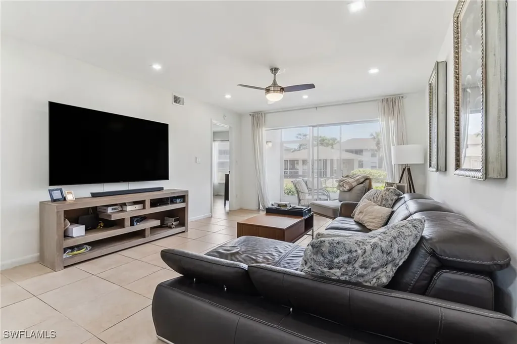 1350 Churchill Circle Naples FL 34116
