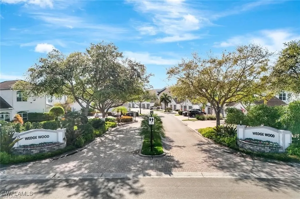 5948 Sand Wedge Lane Naples FL 34110