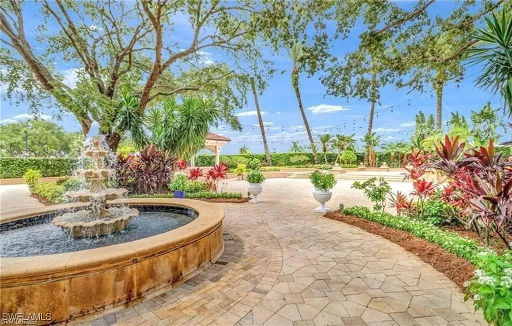 5948 Sand Wedge Lane Naples FL 34110