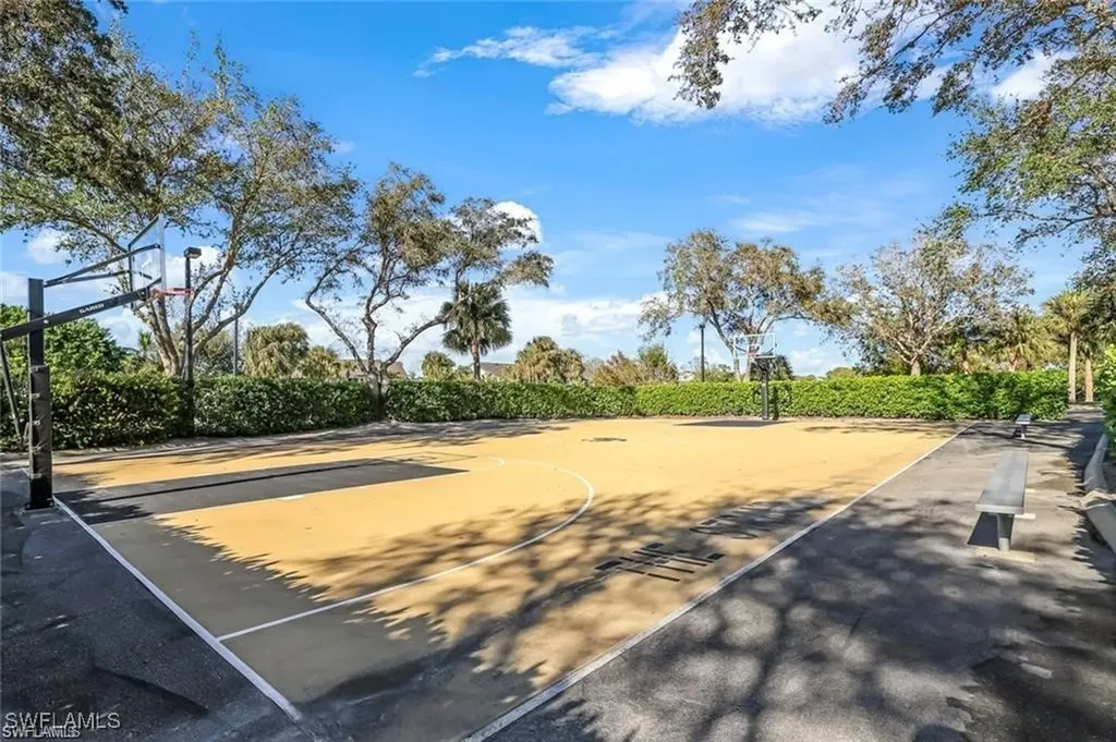 5948 Sand Wedge Lane Naples FL 34110