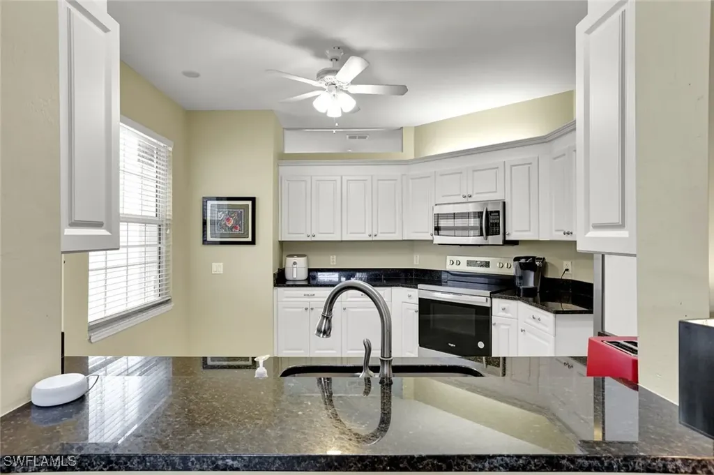 5948 Sand Wedge Lane Naples FL 34110