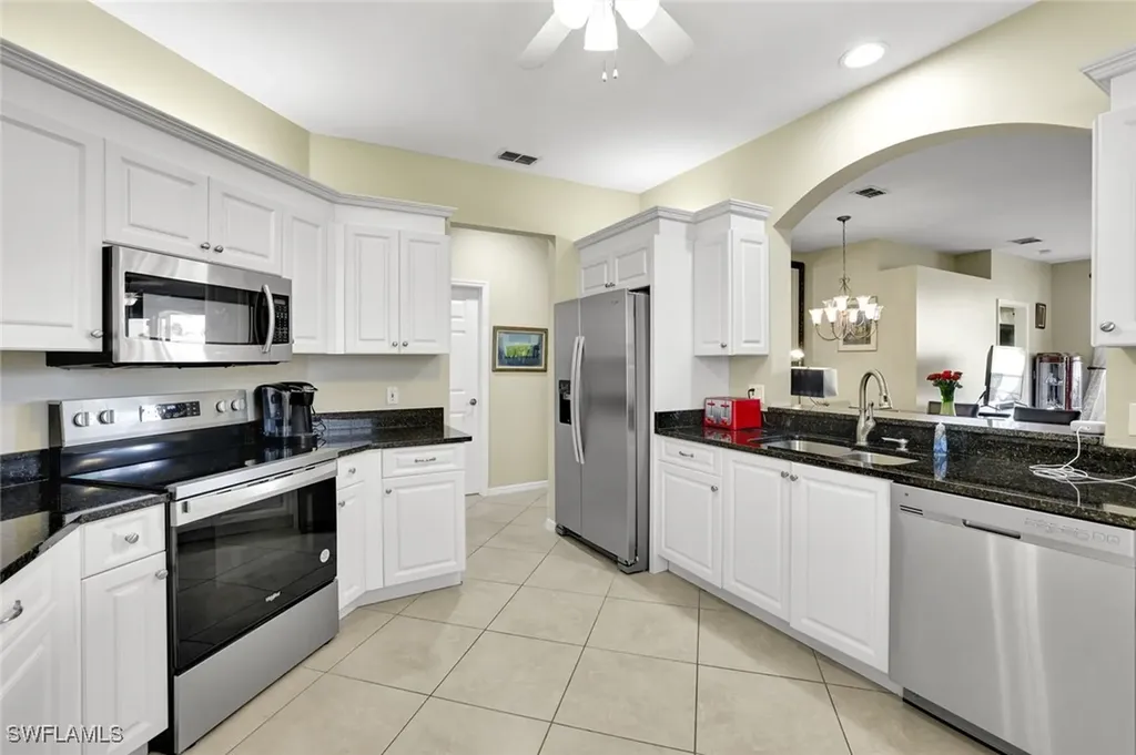 5948 Sand Wedge Lane Naples FL 34110