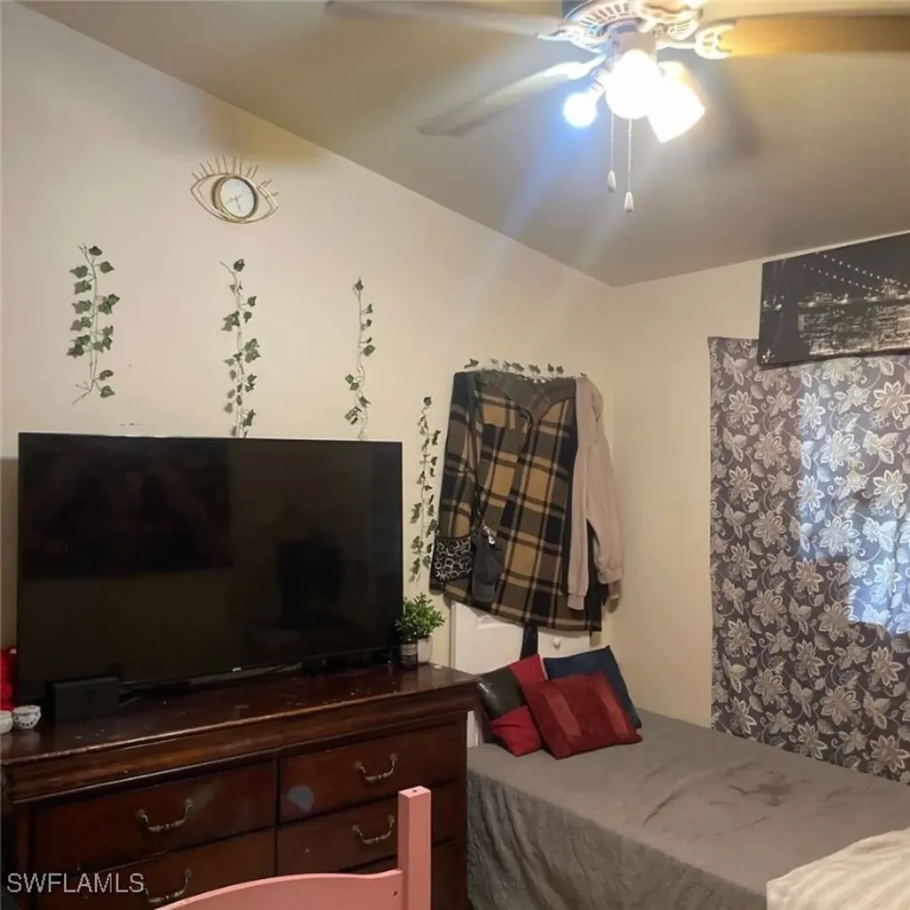 4614 Douglas Lane Lehigh Acres FL 33973