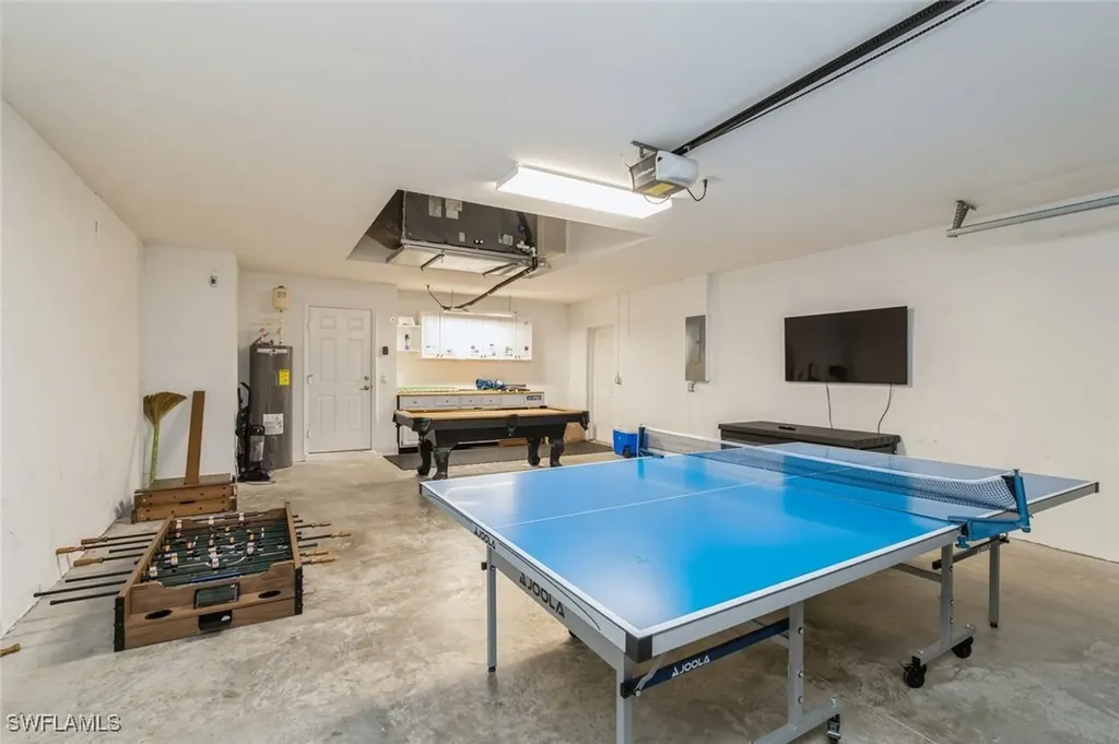 1921 SE 12th Street Cape Coral FL 33990