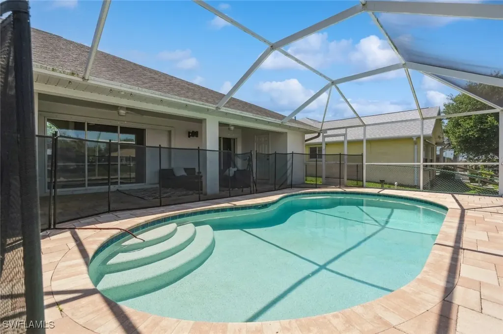1921 SE 12th Street Cape Coral FL 33990