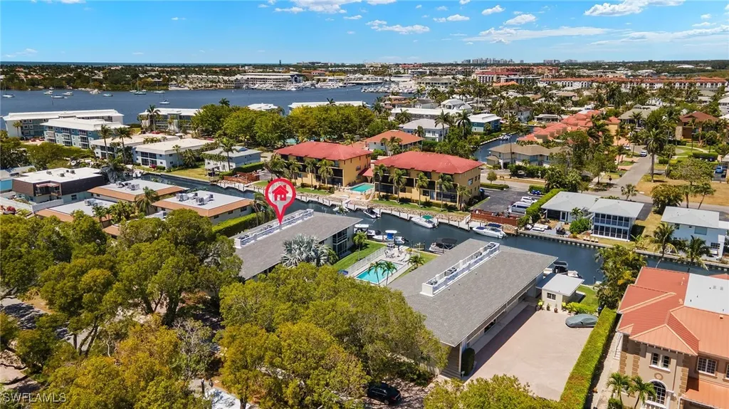 1417 Chesapeake Avenue Naples FL 34102
