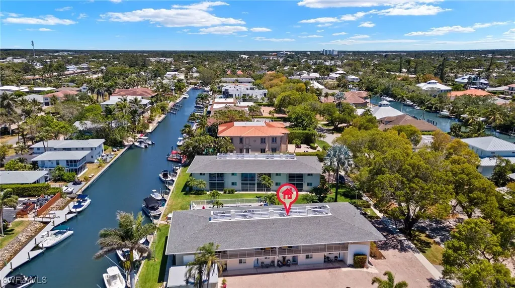 1417 Chesapeake Avenue Naples FL 34102