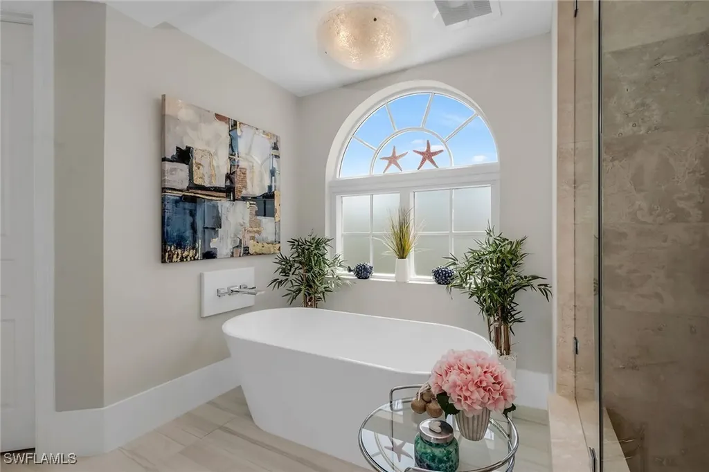 700 La Peninsula Boulevard Naples FL 34113