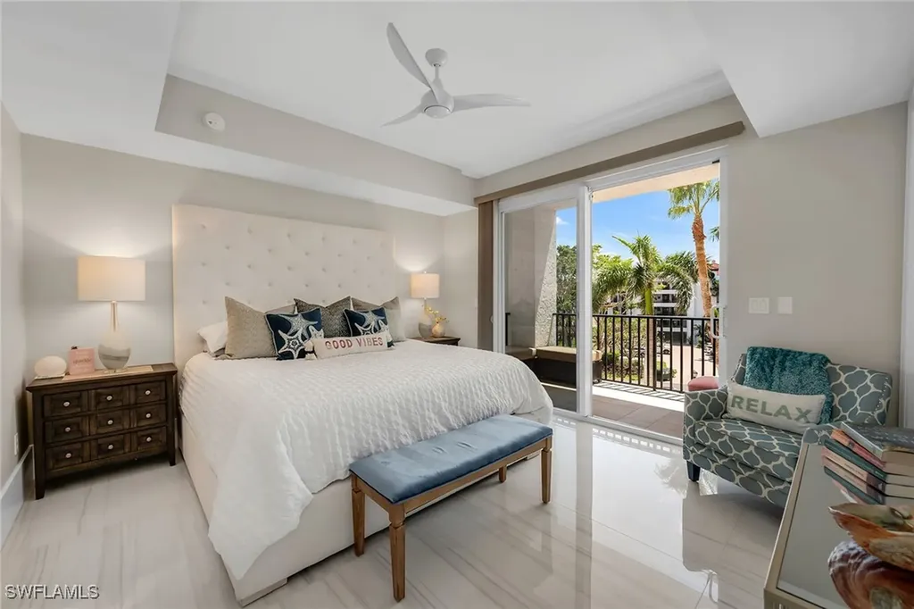 700 La Peninsula Boulevard Naples FL 34113