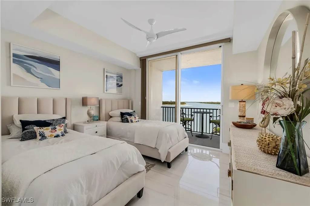 700 La Peninsula Boulevard Naples FL 34113