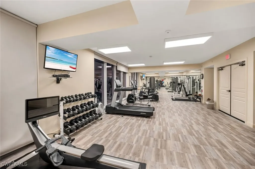 700 La Peninsula Boulevard Naples FL 34113