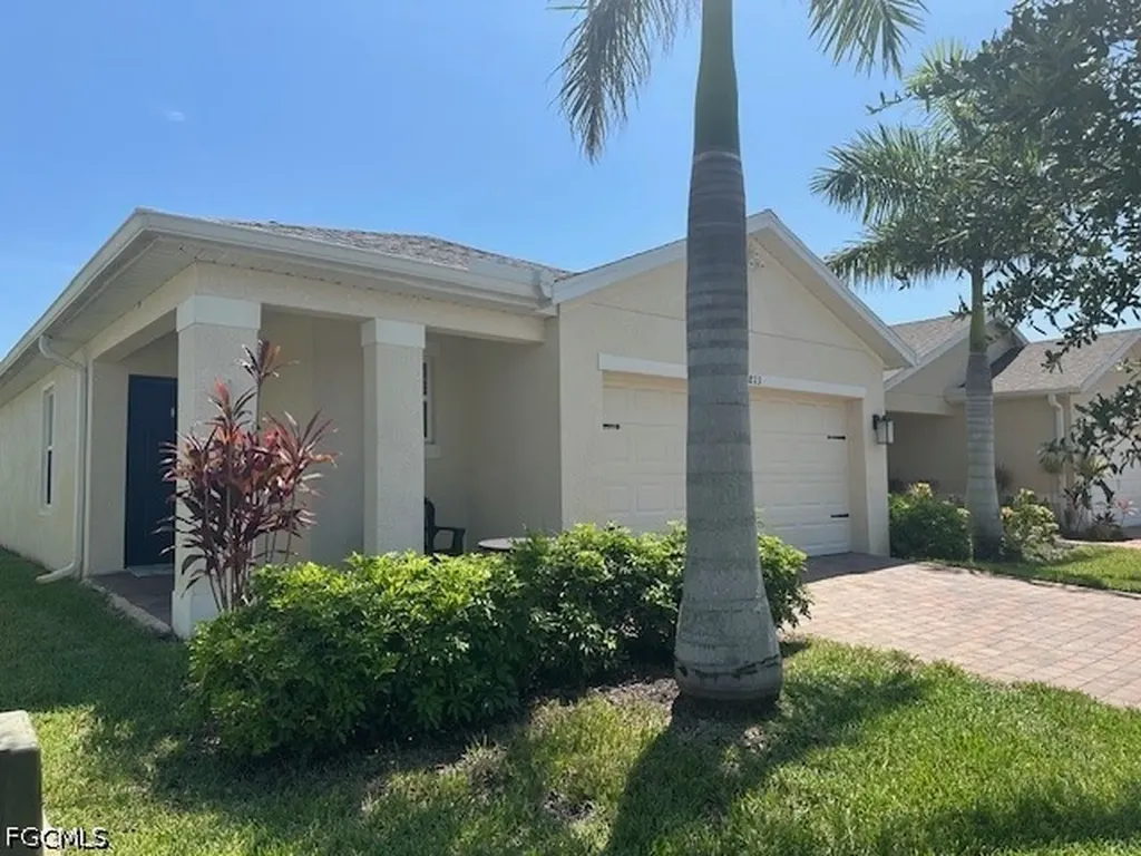 8813 Swell Brooks Court North Fort Myers FL 33917