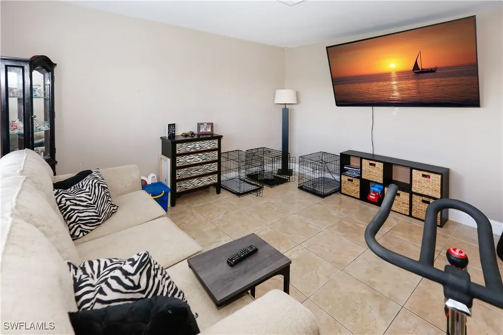 2049 NE 27th Terrace Cape Coral FL 33909