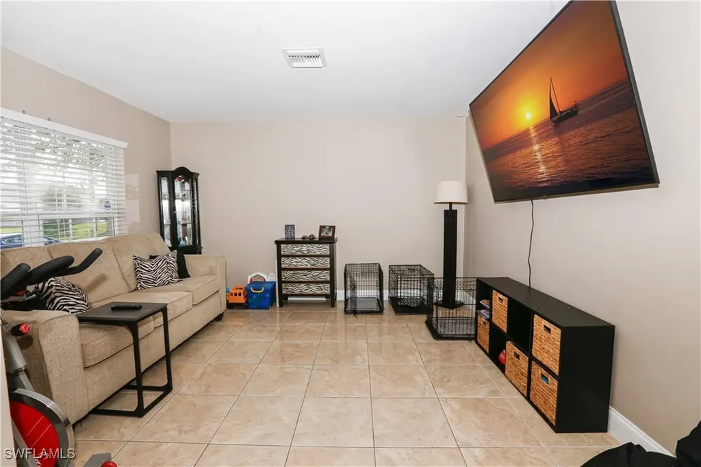 2049 NE 27th Terrace Cape Coral FL 33909