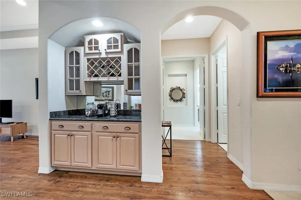 317 Harvard Lane Naples FL 34104