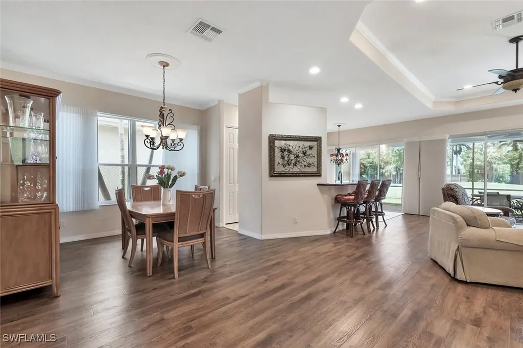 317 Harvard Lane Naples FL 34104