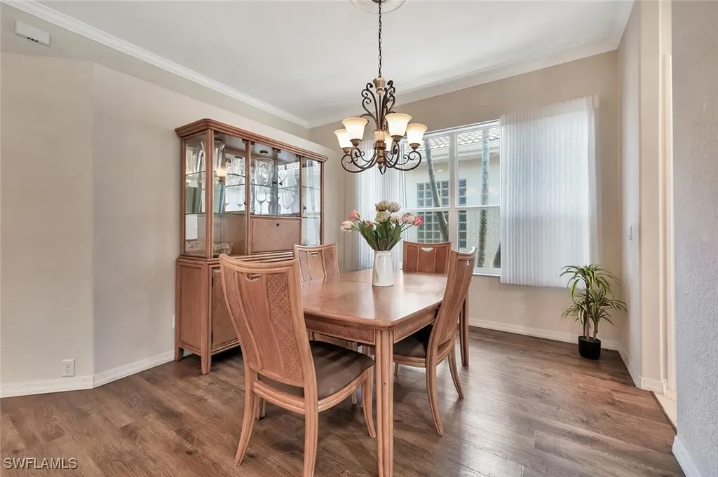 317 Harvard Lane Naples FL 34104