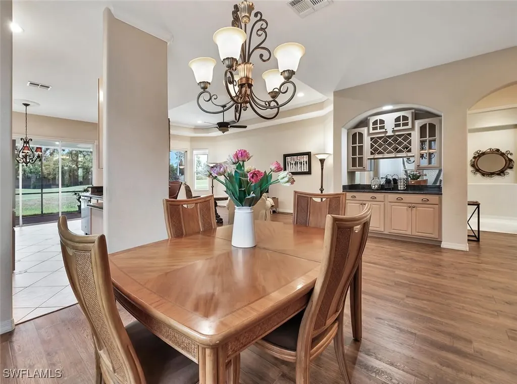 317 Harvard Lane Naples FL 34104