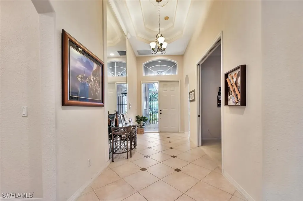 317 Harvard Lane Naples FL 34104