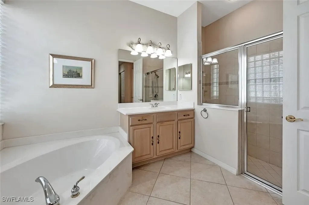 317 Harvard Lane Naples FL 34104