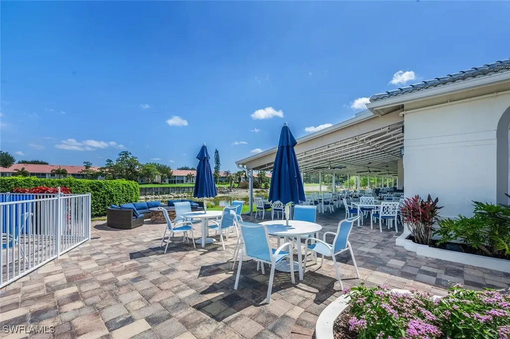 317 Harvard Lane Naples FL 34104