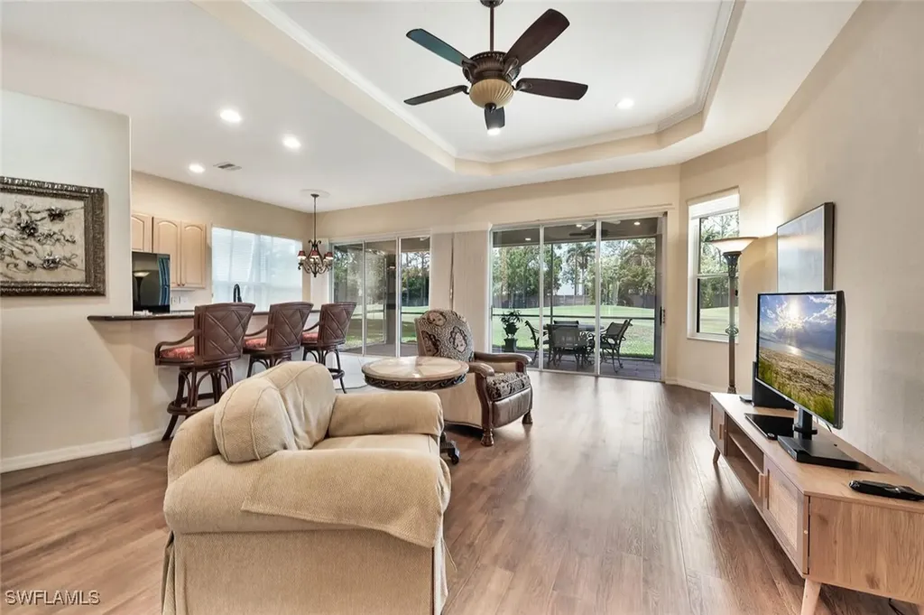 317 Harvard Lane Naples FL 34104