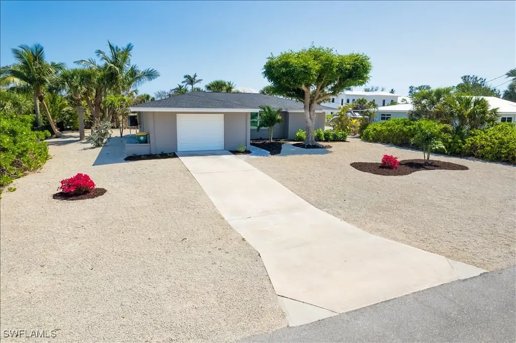 446 Lake Murex Circle Sanibel FL 33957