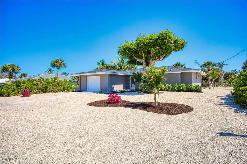 446 Lake Murex Circle Sanibel FL 33957