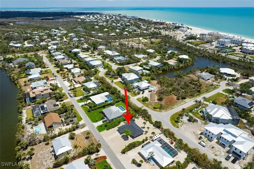 446 Lake Murex Circle Sanibel FL 33957