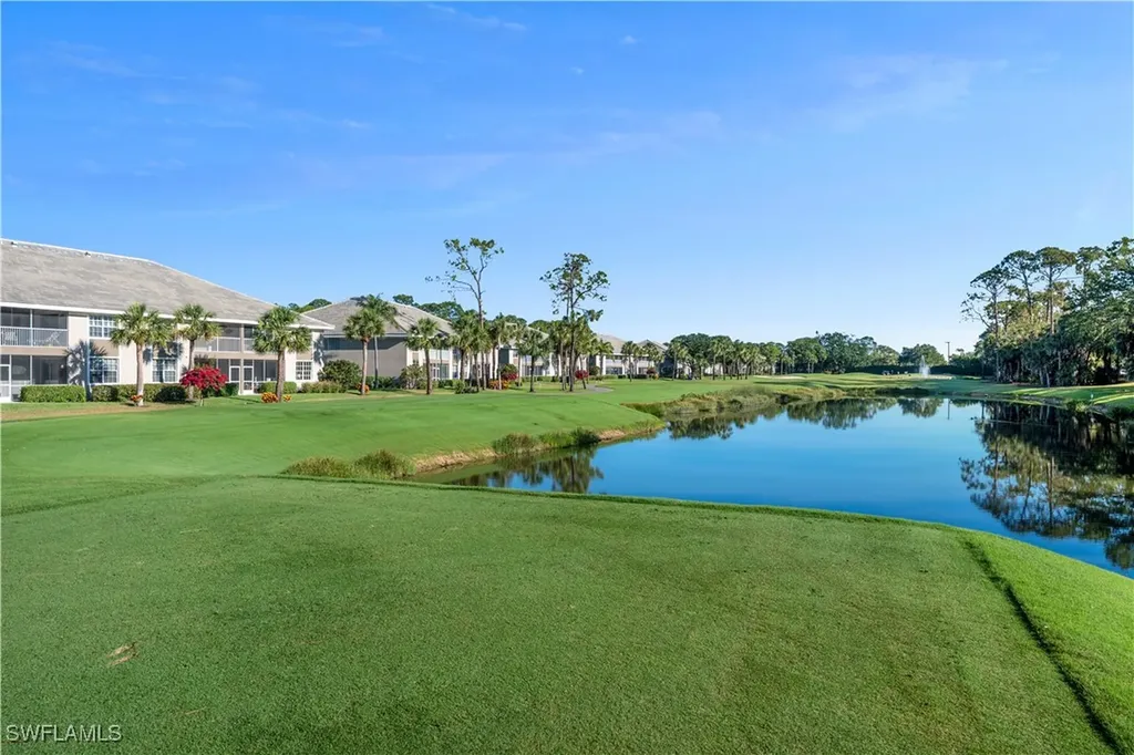 1980 Willow Bend Circle Naples FL 34109
