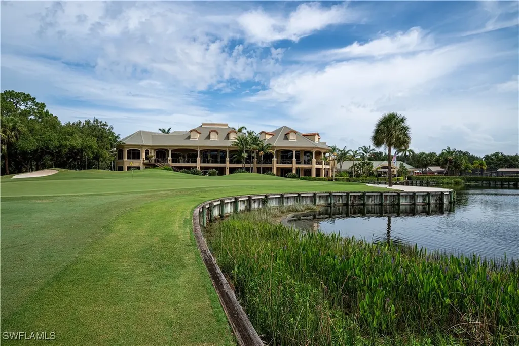 1980 Willow Bend Circle Naples FL 34109
