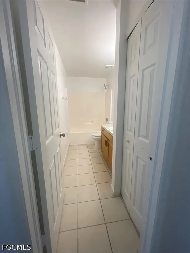 116/118 Gordon Avenue S Lehigh Acres FL 33973