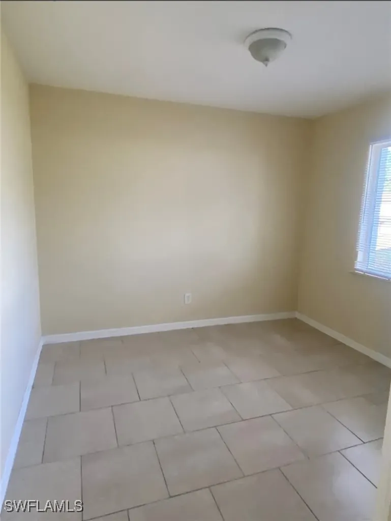116/118 Gordon Avenue S Lehigh Acres FL 33973