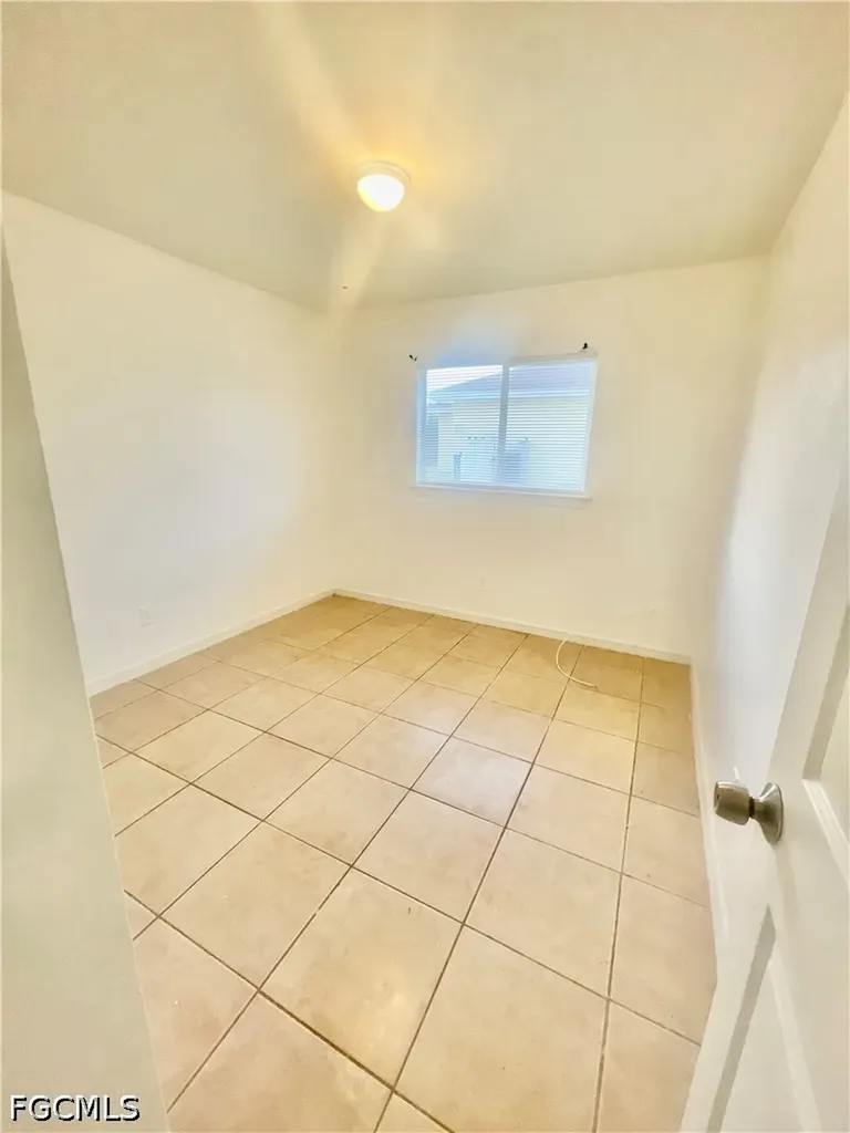 116/118 Gordon Avenue S Lehigh Acres FL 33973