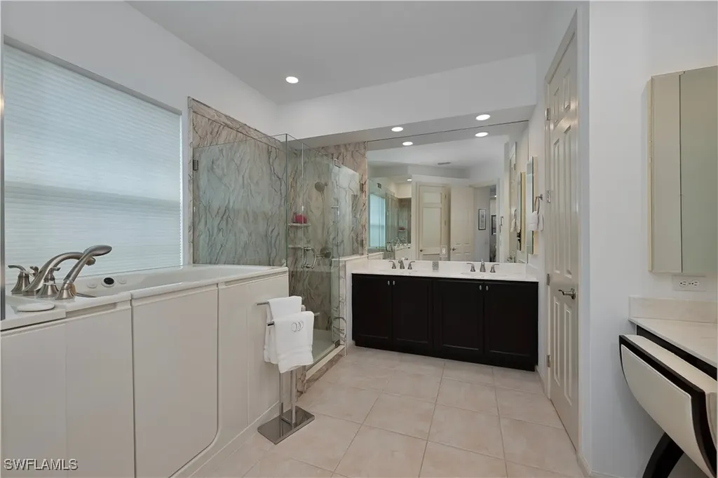 15890 Delasol Lane Naples FL 34110