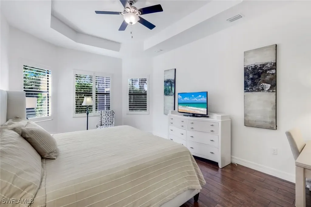 3267 Pacific Drive Naples FL 34119