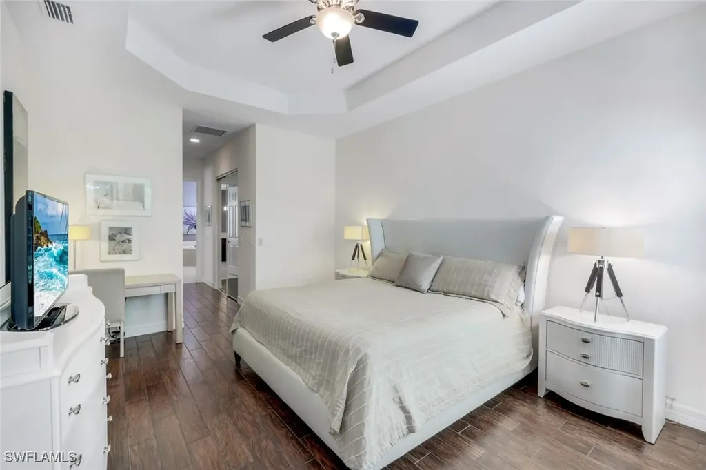 3267 Pacific Drive Naples FL 34119