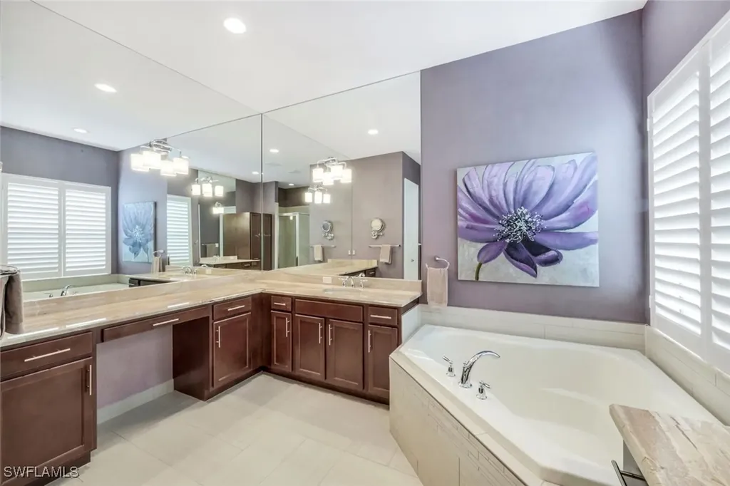3267 Pacific Drive Naples FL 34119