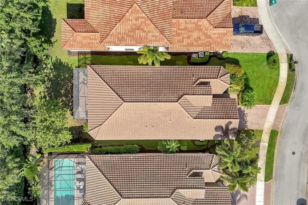 3267 Pacific Drive Naples FL 34119