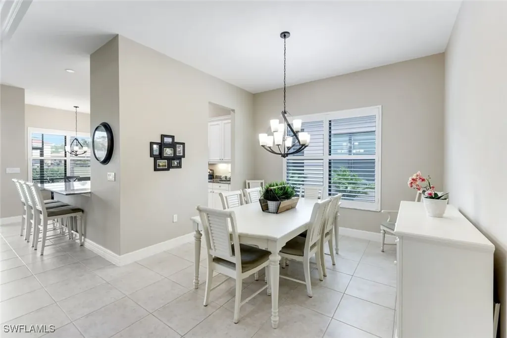 3224 Pacific Drive Naples FL 34119