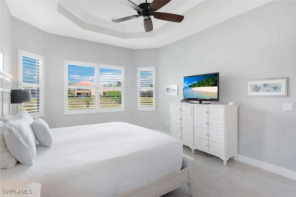 3224 Pacific Drive Naples FL 34119