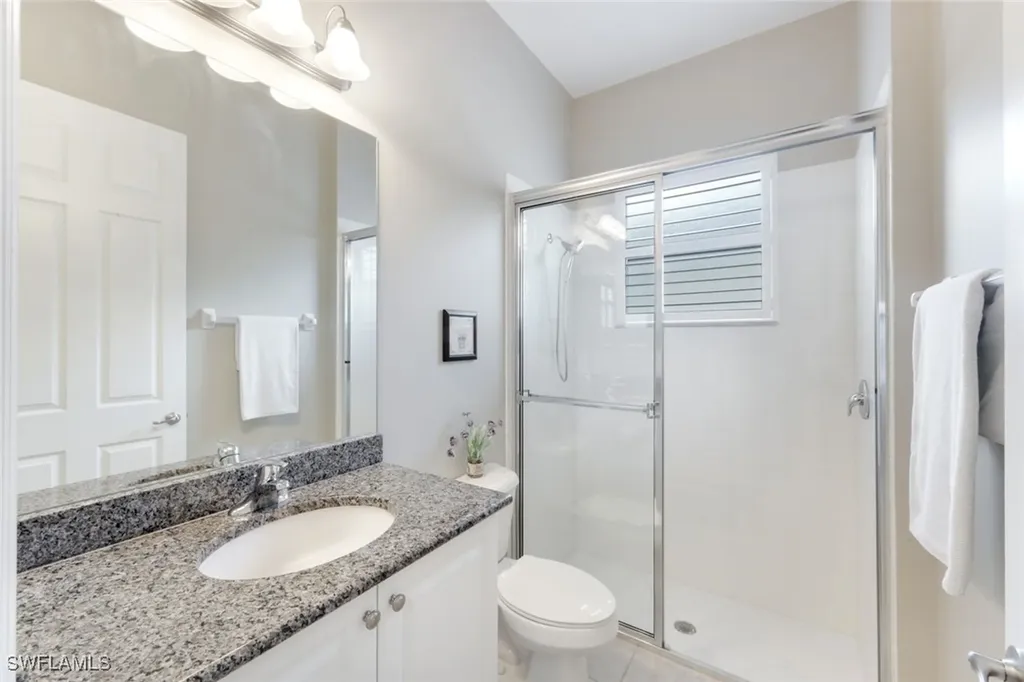 3224 Pacific Drive Naples FL 34119