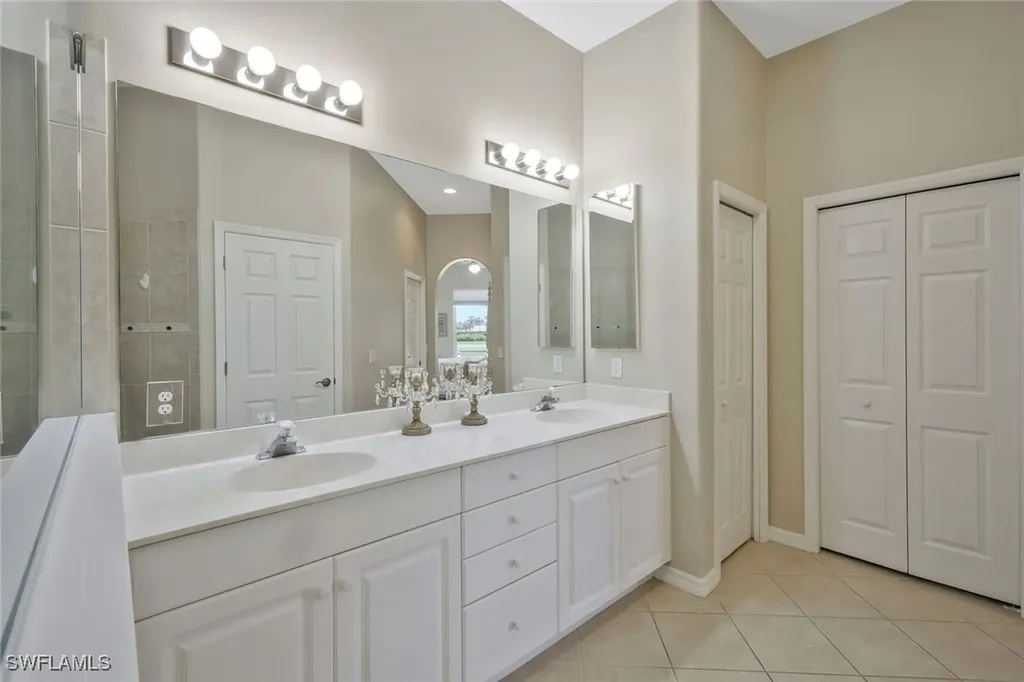 12732 Fox Ridge Drive Bonita Springs FL 34135