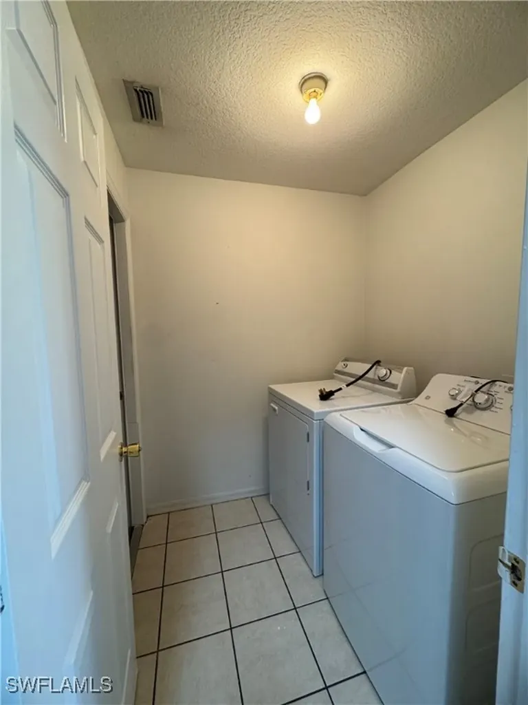 2812 62nd Street W Lehigh Acres FL 33971